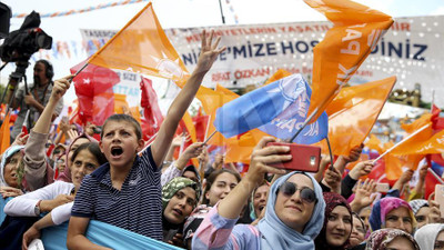 AKP, İstanbul seçim şarkısını duyurdu: Çoğu bitti azı kaldı