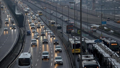 İstanbul'da hava nedeniyle ulaşımda aksamalar yaşanıyor