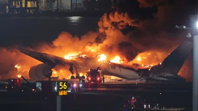 Japonya'da uçak yangını: 5 kişi hayatını kaybetti