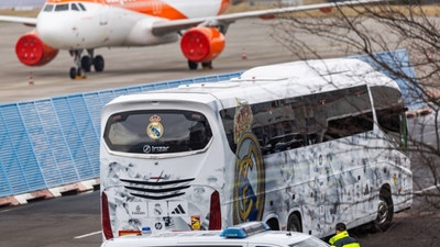Real Madrid takım otobüsü kaza yaptı