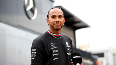 Lewis Hamilton, Ferrari ile anlaştı