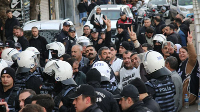 Diyarbakır'da DEM Parti'nin adayları gözaltına alındı