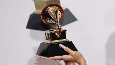 2024 Grammy Ödülleri: Taylor Swift törene damga vurdu