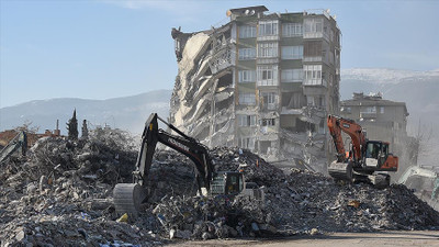 CHP'den depremin yıl dönümünde 81 ilde anma töreni