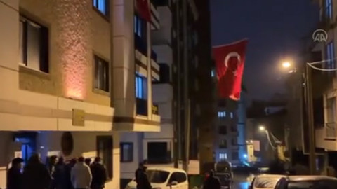 Park halindeki minibüs asker eğlencesine daldı: 1 ölü, 5 yaralı