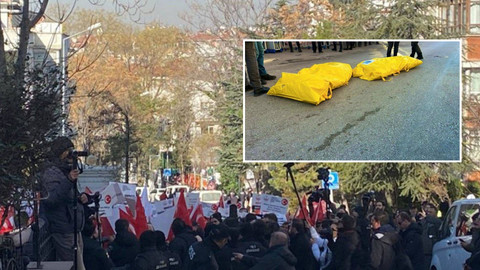 DEM Parti önünde toplanan bir grup sarı torba bıraktı