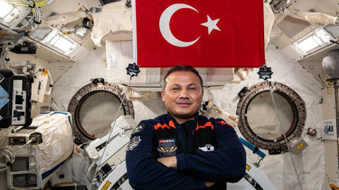 Alper Gezeravcı’nın uzay yolculuğu sona eriyor