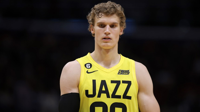 NBA yıldızı Lauri Markkanen askere gidiyor