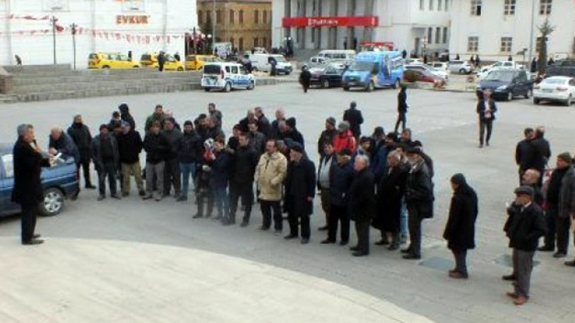 Yozgat'ta bağımsız adayın mitingine 60 kişi katıldı