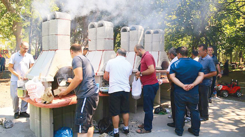 15 Temmuz Millet Bahçesi’ndeki mangal tartışması referandum ile çözülecek