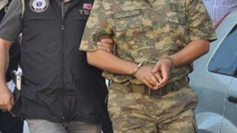 50 astsubay hakkında gözaltı kararı