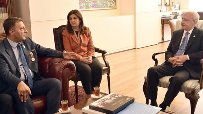 Türkiye Gazi ve Şehit Aileleri Vakfı'ndan Kılıçdaroğlu'na ziyaret
