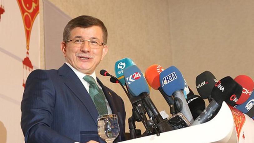 Ahmet Davutoğlu, Diyarbakır'da yeni parti iddialarına yanıt verdi
