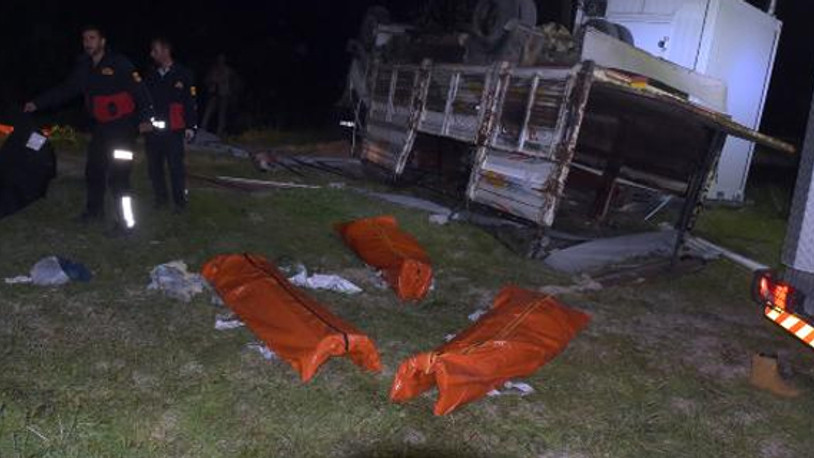 Bir mülteci faciası daha: Van'da kamyon devrildi, 5 kişi öldü 10'larca yaralı