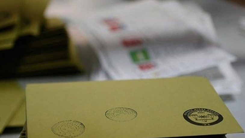 MHP o ilçede adayını geri çekti!