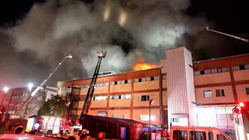 İstanbul'da felaket... 4 işçi hayatını kaybetti