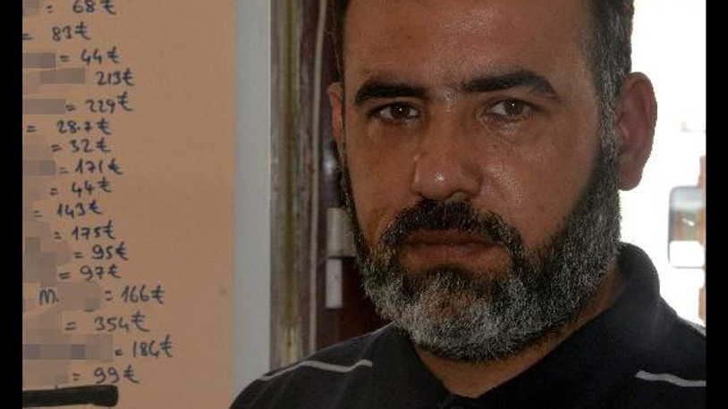 Manav borcunu ödemeyen müşterilerinin listesini astı, paralar geldi