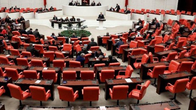 Meclis tatile girmeyecek