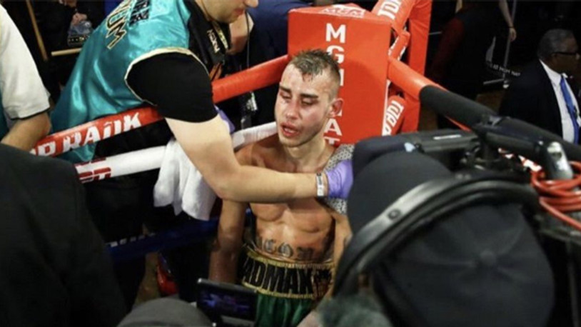 Beyin kanaması geçiren Rus boksörün kafatasının bir parçası alındı