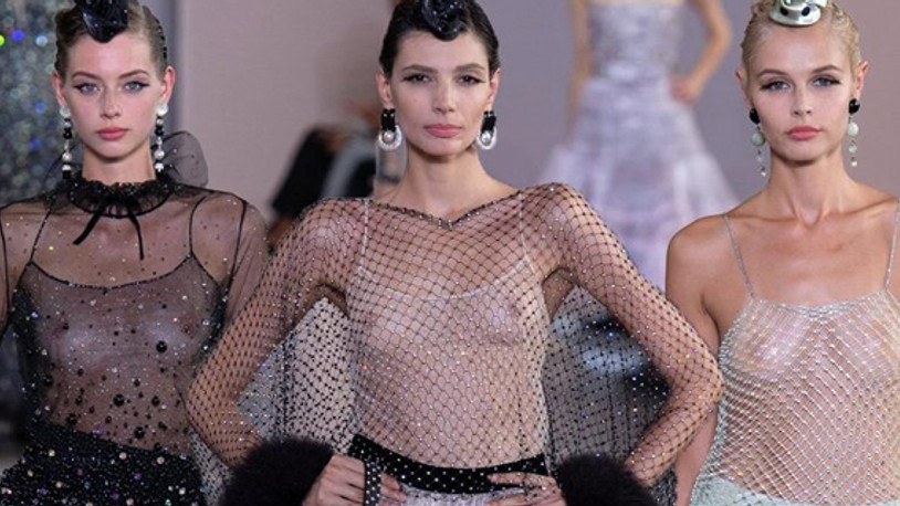 Giorgio Armani Prive defilesinde transparan kıyafetler göz kamaştırdı