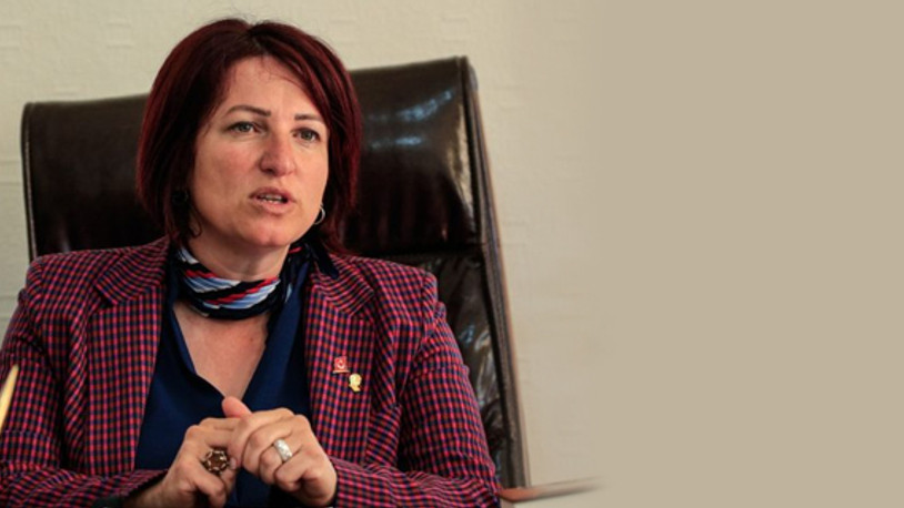 'Huzur hakkı’nı bağışladı, istifa etti'