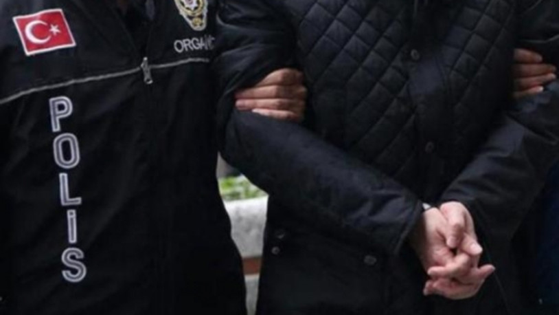 Kendini kayyum diye tanıttı, dolandırıcılık yapmaya çalıştı