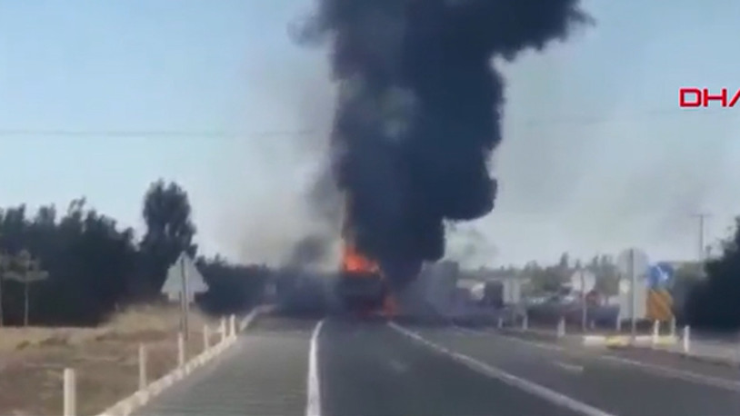 Konya'da mühimmat taşıyan kamyonda yangın peş peşe patlamalar