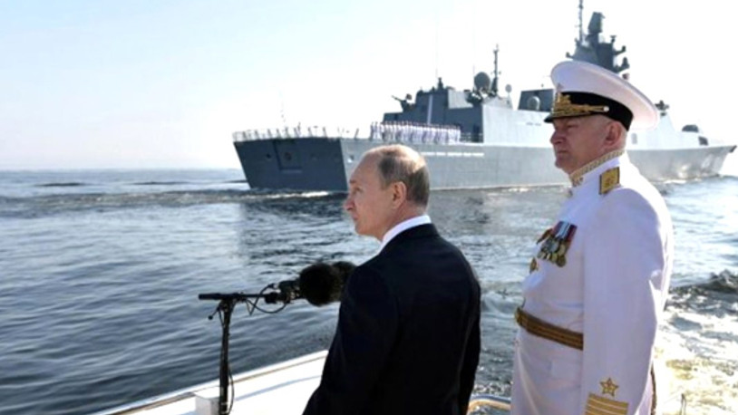 Putin, ABD'ye resti çekti: ABD yaparsa Rusya da nükleer füze geliştirecek!