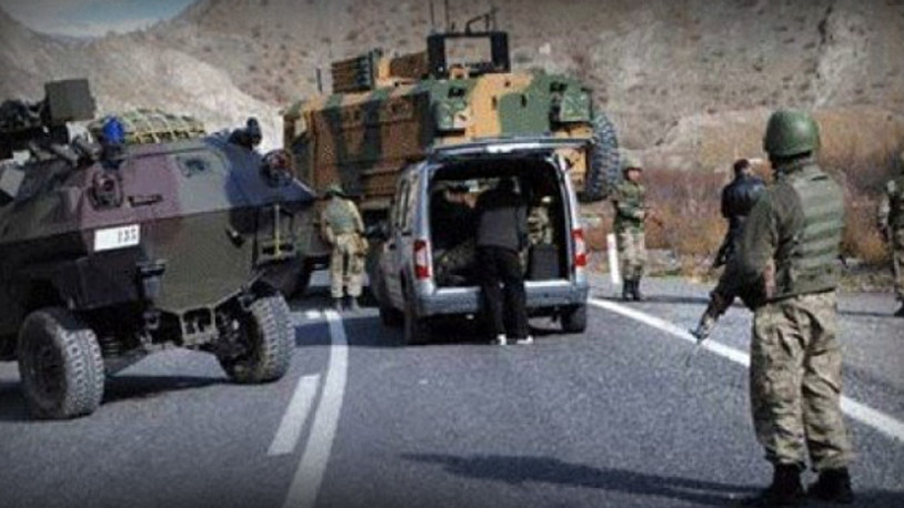 Şemdinli-Yüksekova yolunda patlama: 2 işçi yaralı