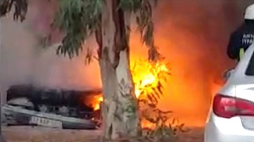 Bir gün önce aldığı otomobil küle döndü