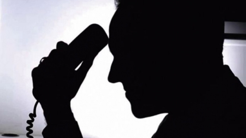 Kendini 'savcı' olarak tanıtan dolandırıcıya polisten 'çöpçü' kılığında operasyon