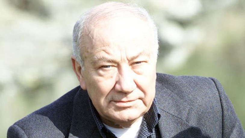 Trt’nin unutulmaz spikeri Necati Karakaya hayatını kaybetti