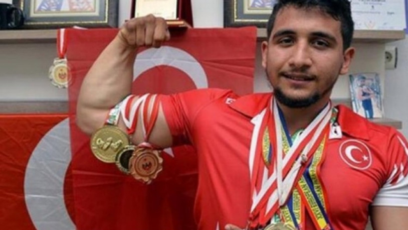 Fatih Kamuz dünya şampiyonu oldu