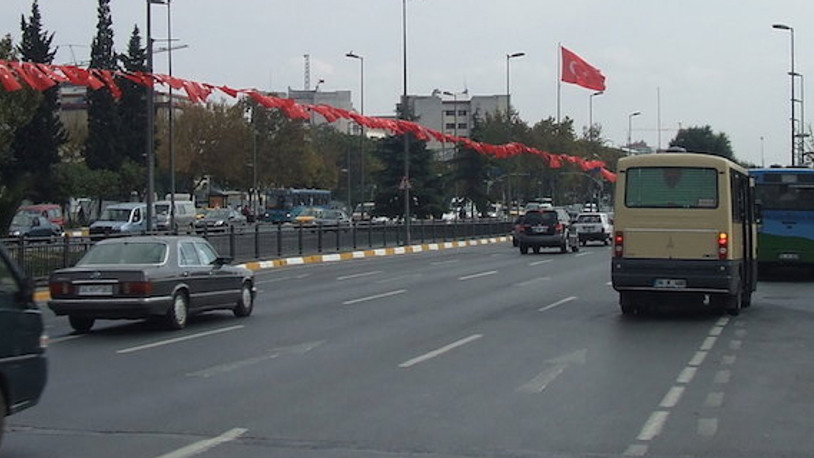 İşte İstanbul'da yarın trafiğe kapatılacak yollar