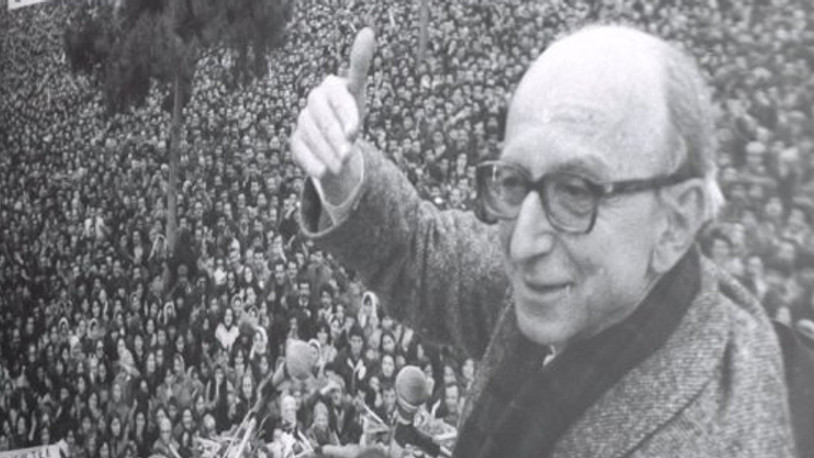 'Siyasetin gülen yüzü' siyasetçi, bilim insanı Erdal İnönü anılacak