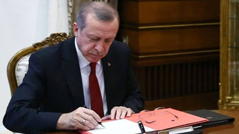 Erdoğan, 3 mahkumun cezasını affetti