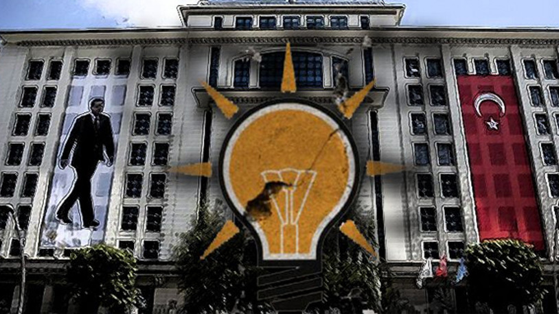 İstanbul'da AKP'li belediye meclis üyesi partisinden istifa etti