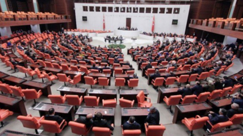 Meclis'te 'Zazaca' gerginliği