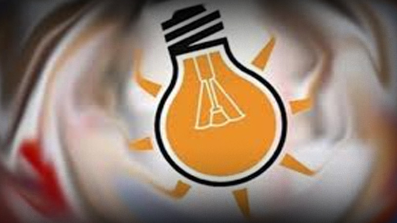 AKP'li başkandan istifa