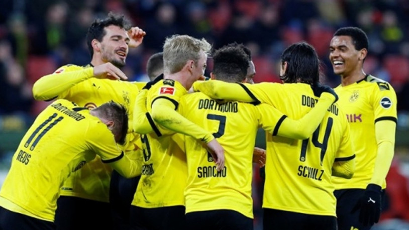 Dortmunt 3 puanı 4 golle aldı