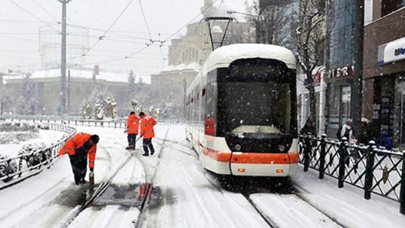 Eskişehir'de eğitime kar engeli