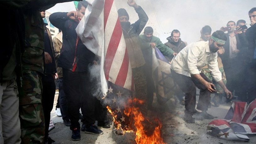 İngiltere'den İran ve Irak'a seyahat uyarısı