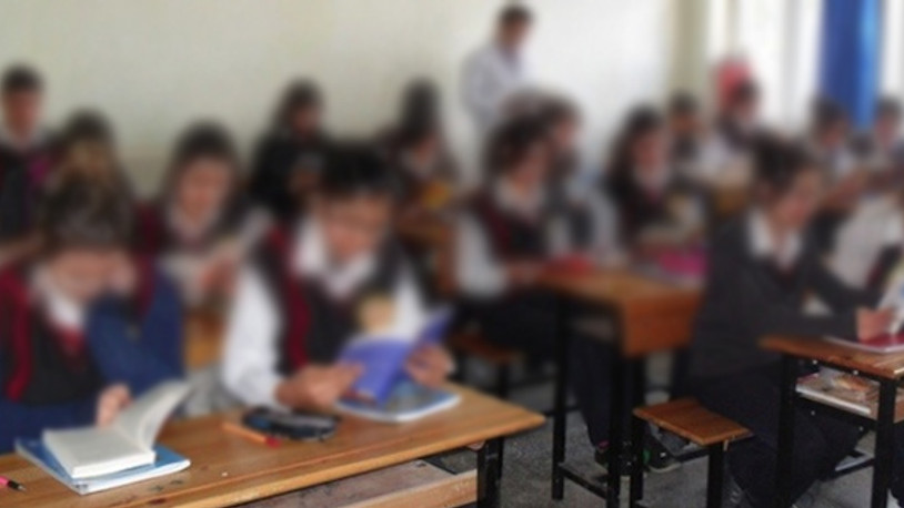 Kartonla bilgisayar dersi haberlerine il milli eğitim müdürlüğü ayarı!