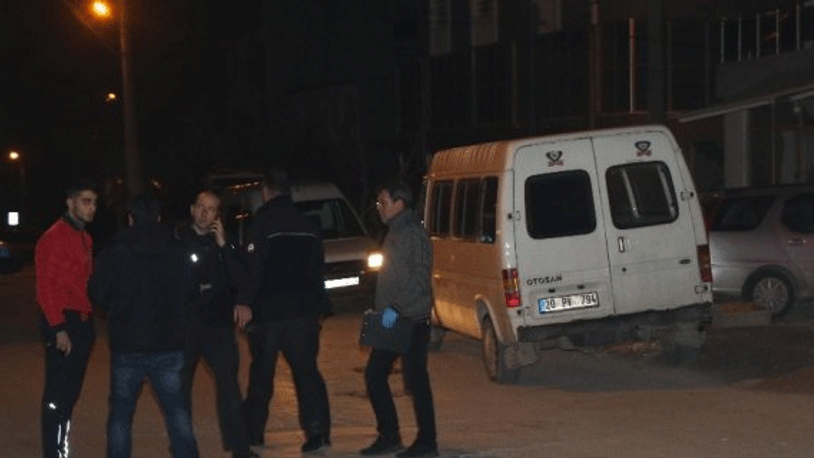 Sosyal medyada küfürleştiği şahsı sokakta vurdu