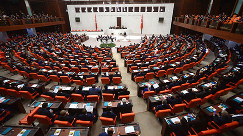 CHP ve AKP'den sonra tüm partiler grup toplantılarını iptal etti