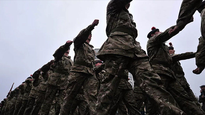 İngiltere'de koronavirüs: Ordu göreve hazırlanıyor