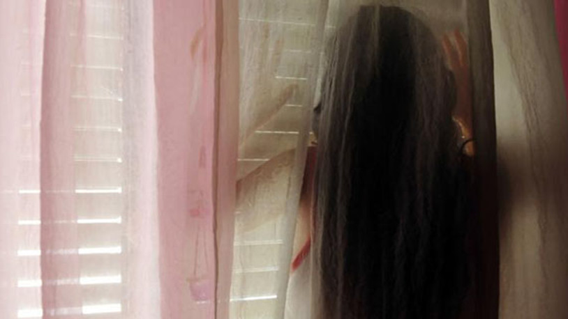 Koronavirüs nedeniyle evlerden çıkılmayan Grönland'da alkol yasağı