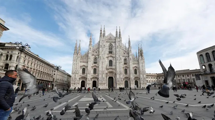 Rusya İtalya'ya uzman ekip ve yardım yolluyor