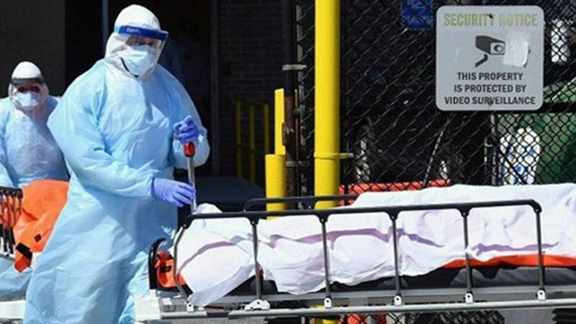 ABD'de bir günde 1105 kişi koronavirüsten hayatını kaybetti!