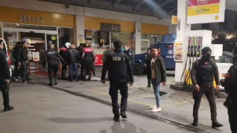 Beyoğlu'nda polise silahlı saldırı
